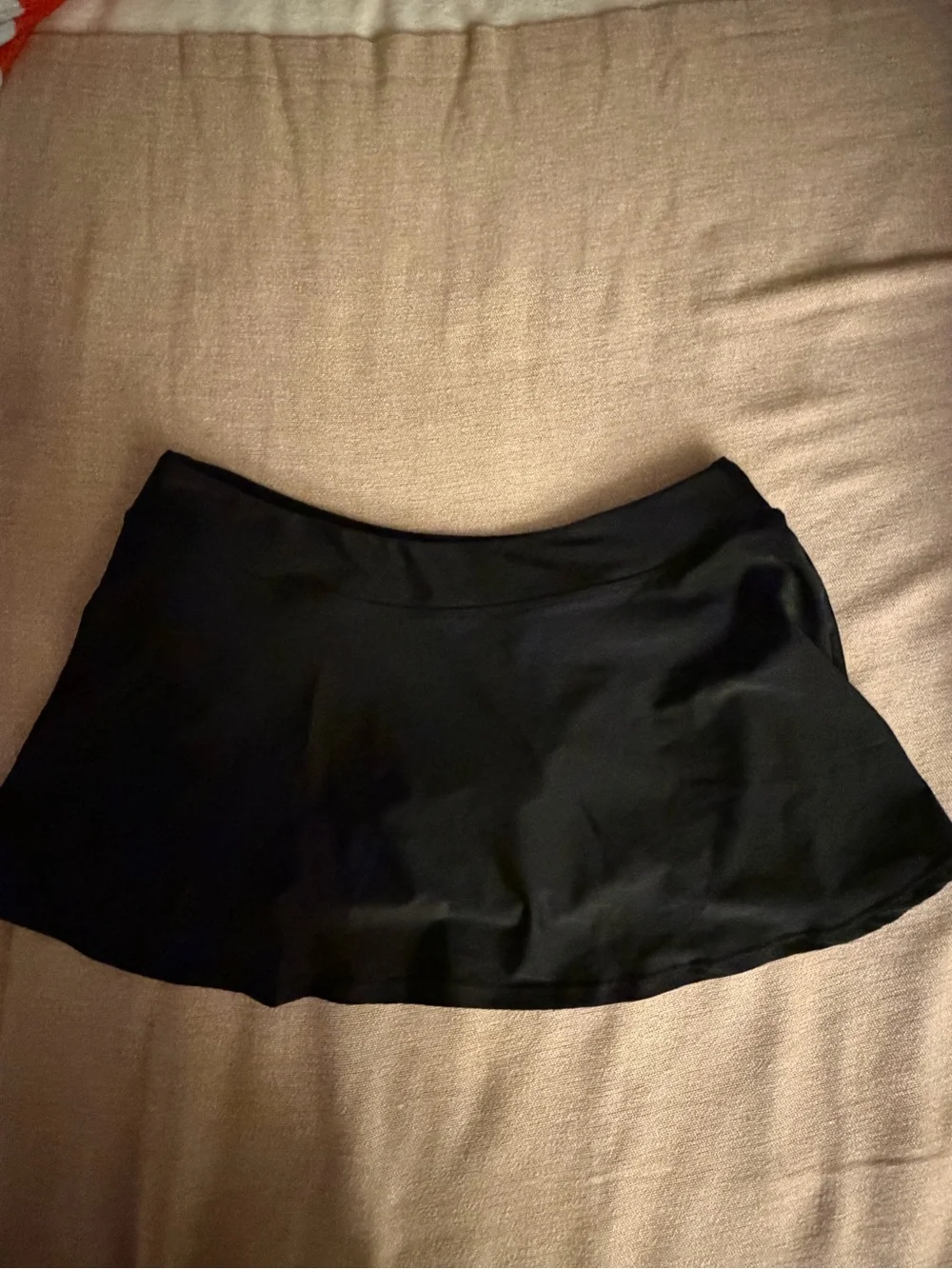 N/A sporty black